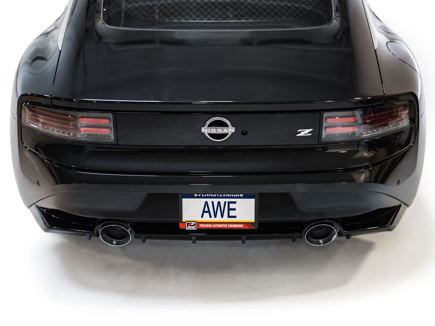 AWE Tuning Track Edition Catback Exhaust System w/ Chrome Silver Tips - 2023-2024 Nissan Z - STREETUNED