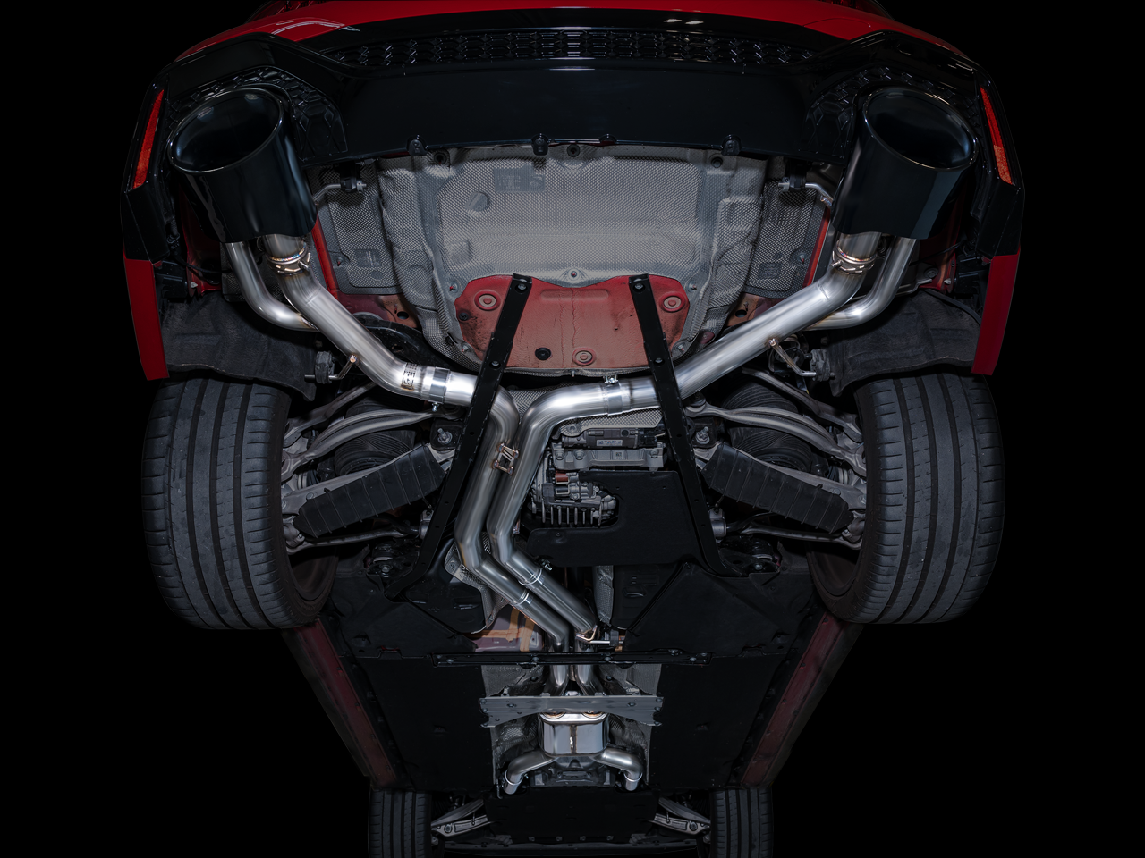 AWE Tuning SwitchPath Catback Exhaust With Diamond Black Tips - 2020-2024 Audi C8 RS6/RS7 - STREETUNED