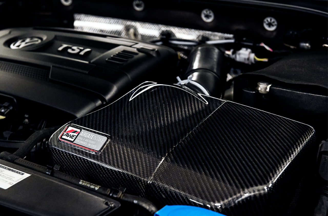 AWE Tuning Airgate Carbon Intake Lid - 2015-2019 Audi / Volkswagen MQB 1.8T/2.0T/Golf R - STREETUNED